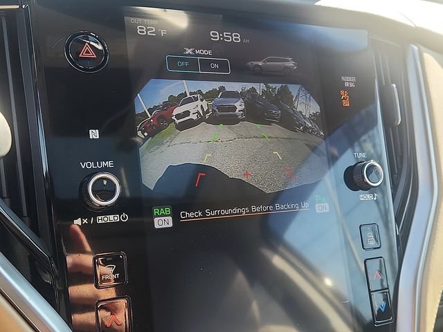 Used 2020 Subaru Outback Limited AWD/4WD image 19