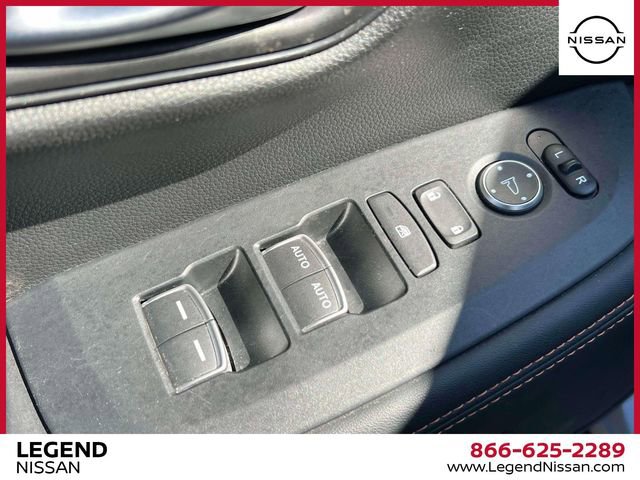 Used 2025 Honda HR-V Sport image 16