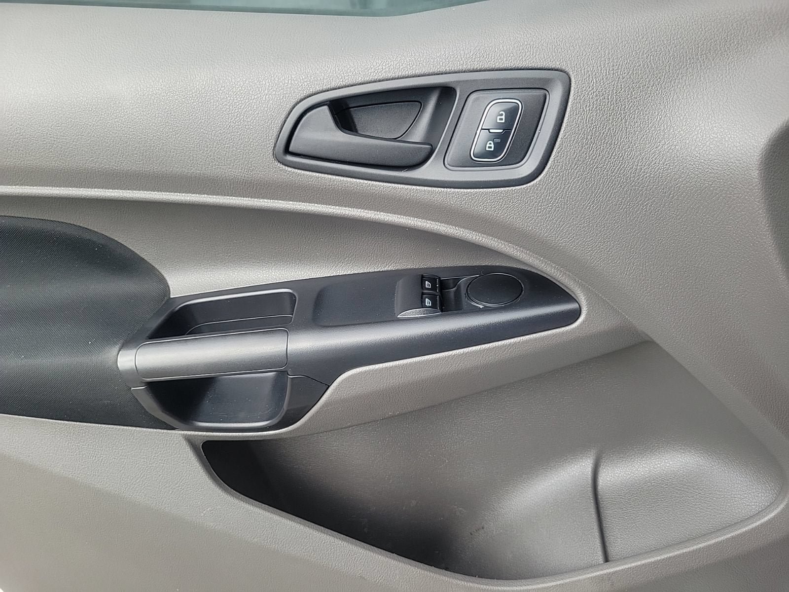 Used 2022 Ford Transit Connect XL FWD image 18