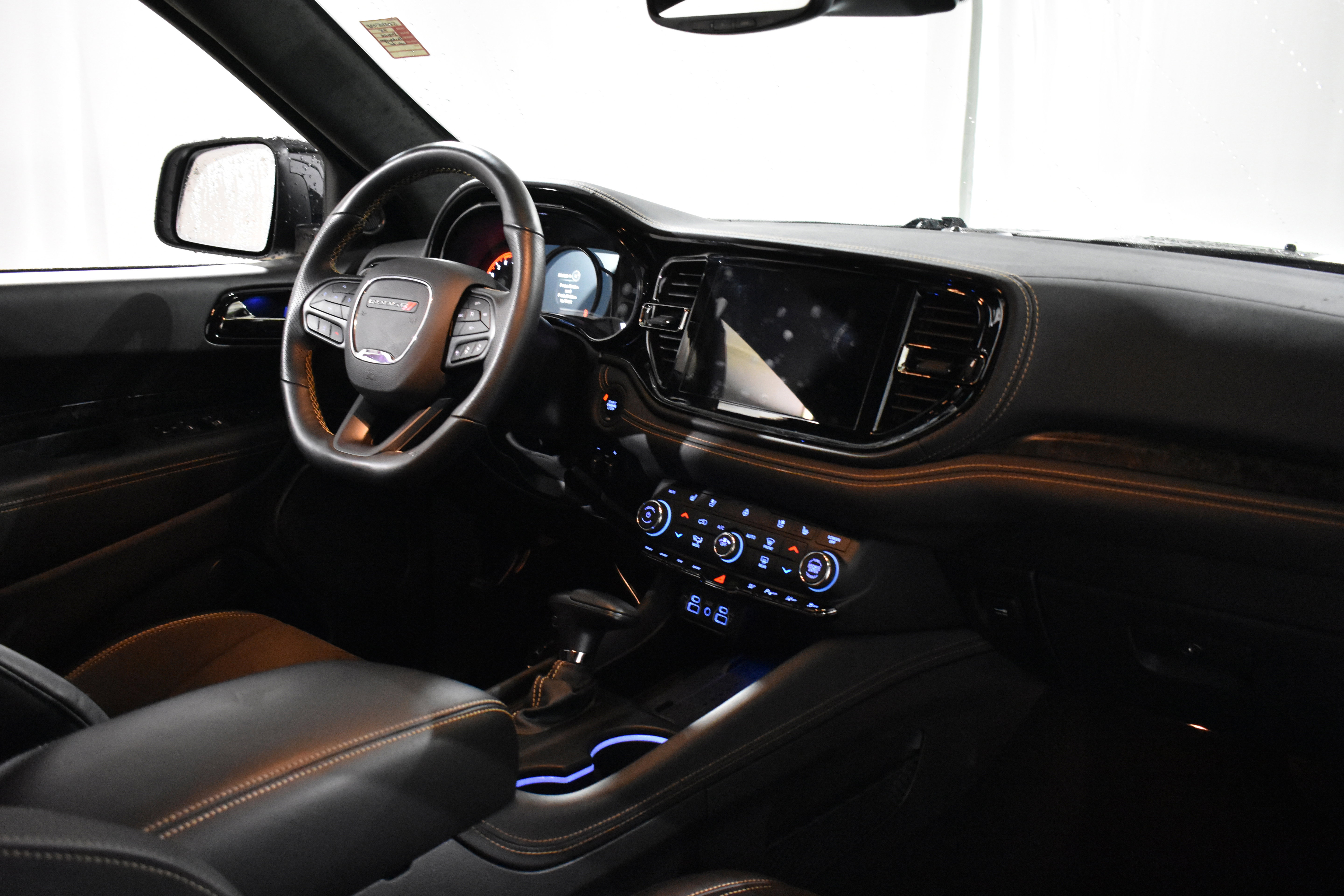 Used 2025 Dodge Durango R/T image 34