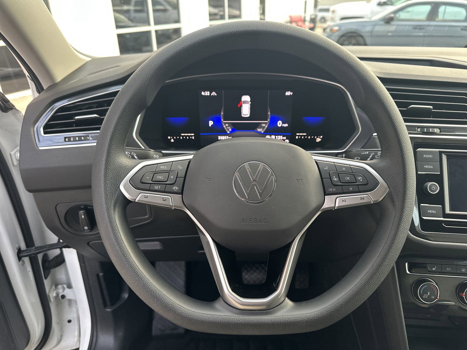 Used 2022 Volkswagen Tiguan S image 11
