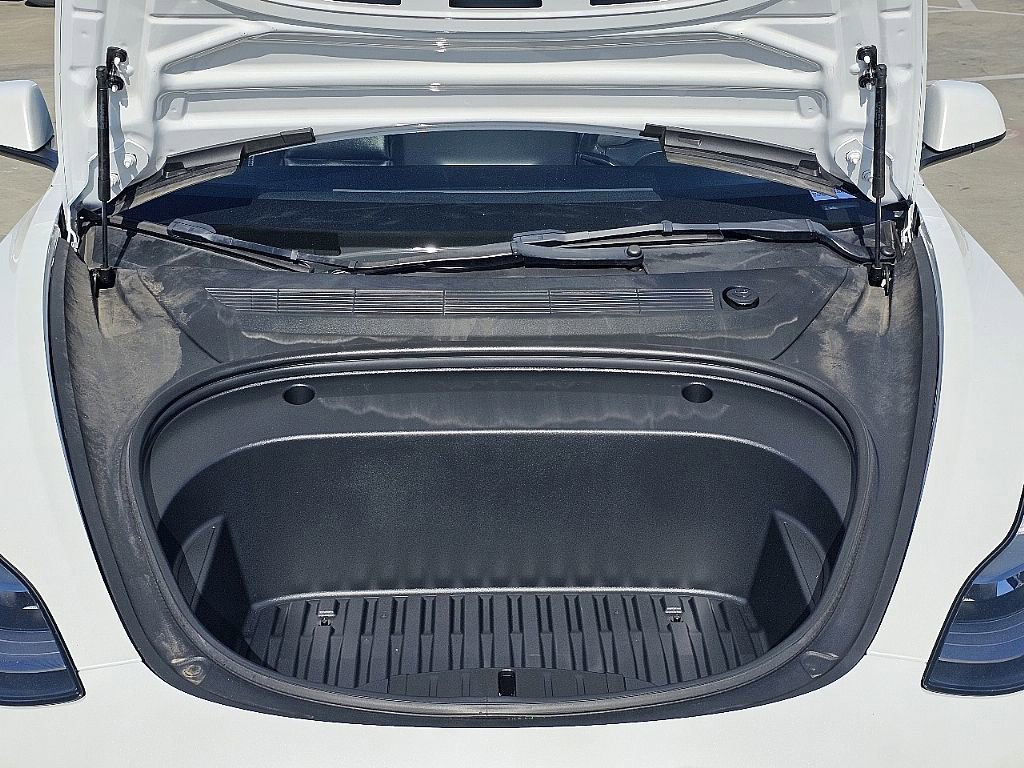 Used 2022 Tesla Model 3 Long Range image 9