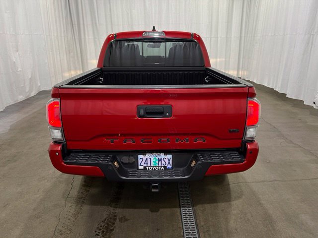 Certified 2021 Toyota Tacoma TRD Off-Road w/ Technology Package AWD/4WD image 6