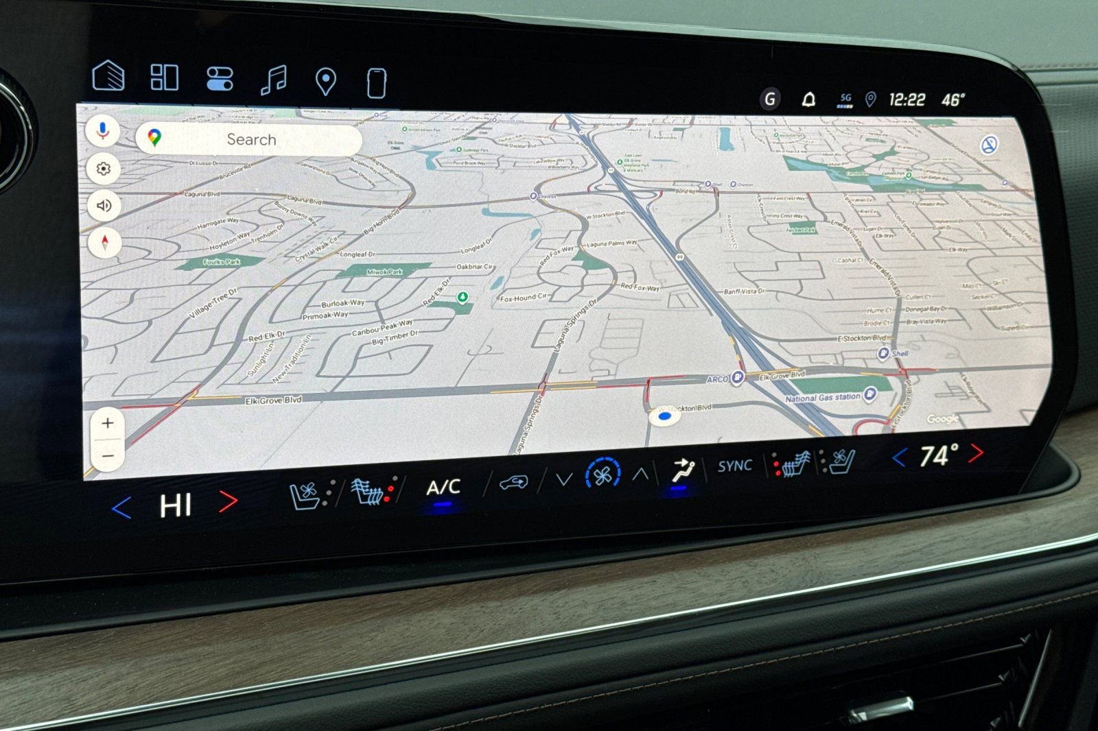 New 2026 Chevrolet Suburban High Country image 19