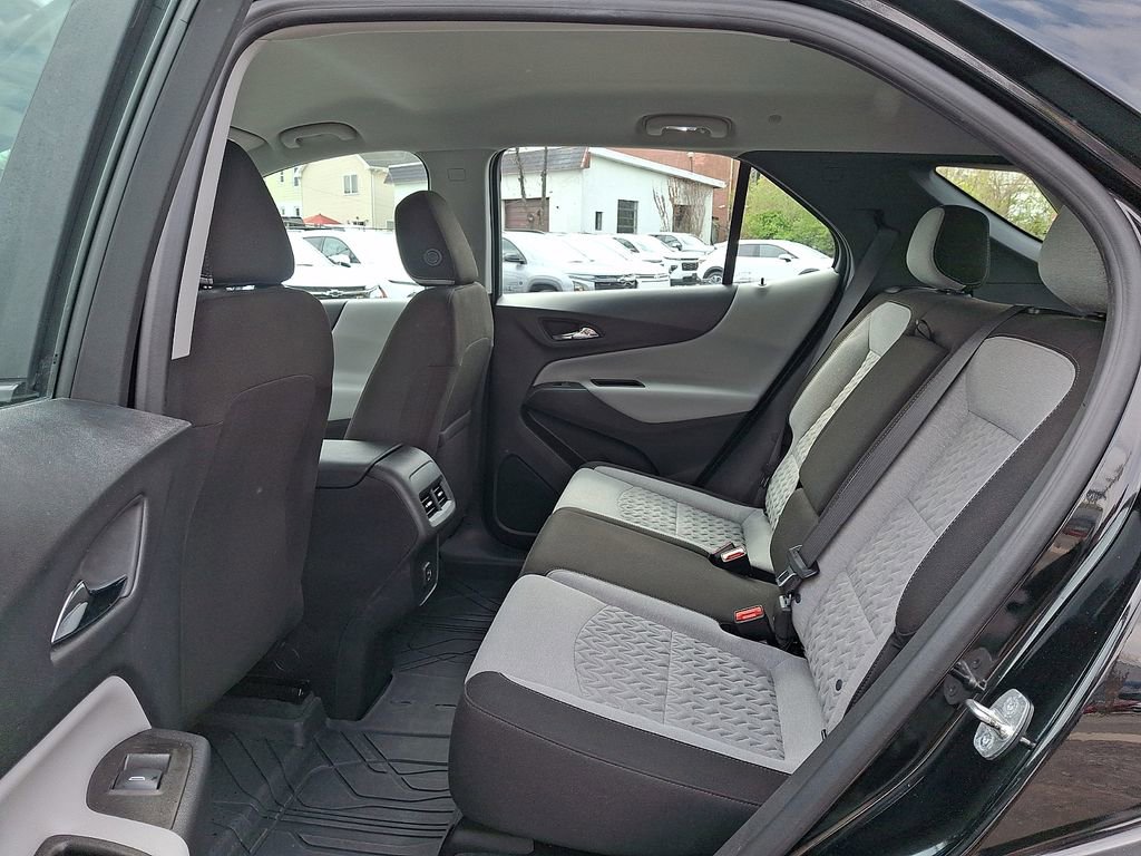 Used 2023 Chevrolet Equinox LS w/ LPO, Floor Liner Package FWD image 10