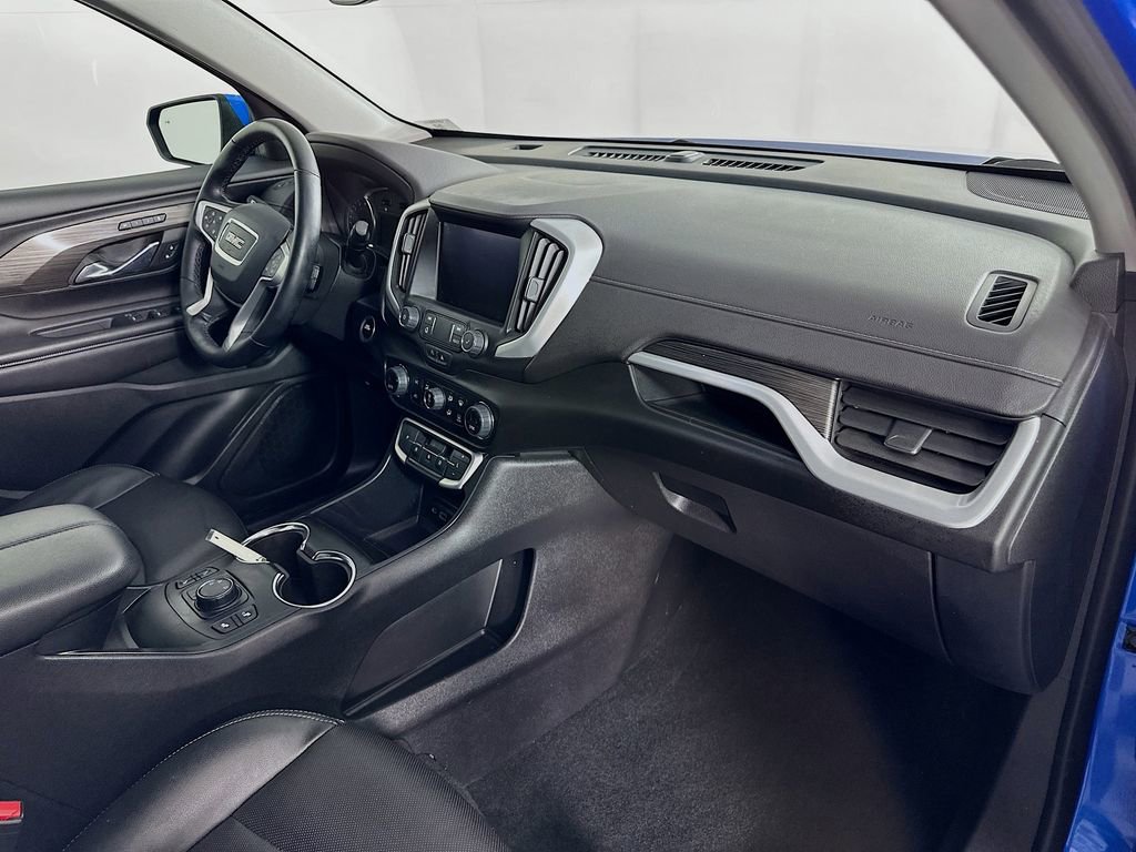 Used 2024 GMC Terrain SLT image 37