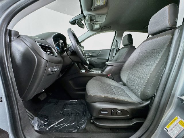 Used 2024 Chevrolet Equinox LT FWD image 35