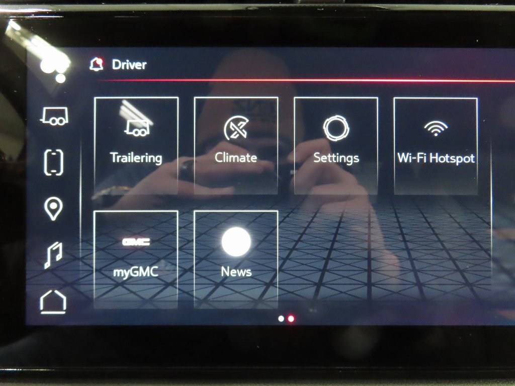 Used 2026 GMC Sierra 2500 AT4 image 26