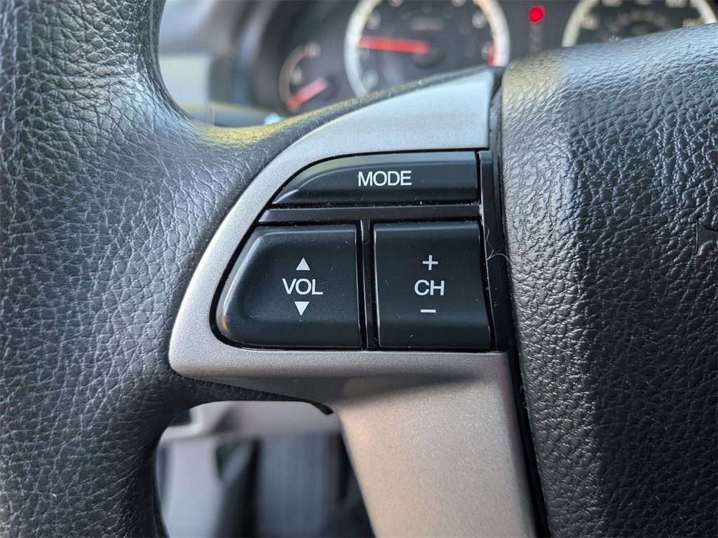 Used 2010 Honda Accord LX-P image 18