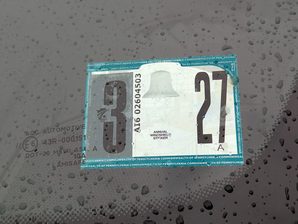 Used 2024 Mitsubishi Outlander SE image 15