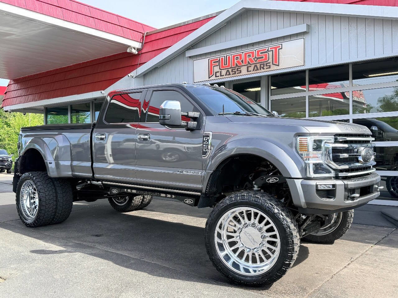 Used 2022 Ford F450 Platinum w/ FX4 Off-Road Package image 1