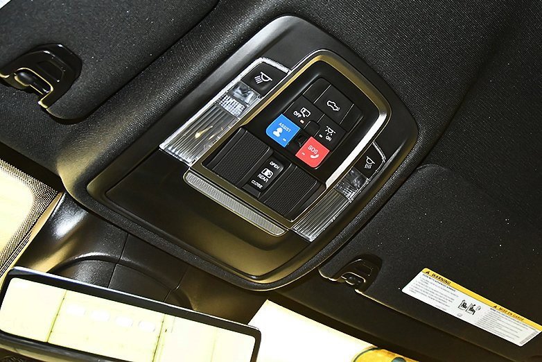 Used 2022 RAM 3500 Limited image 26