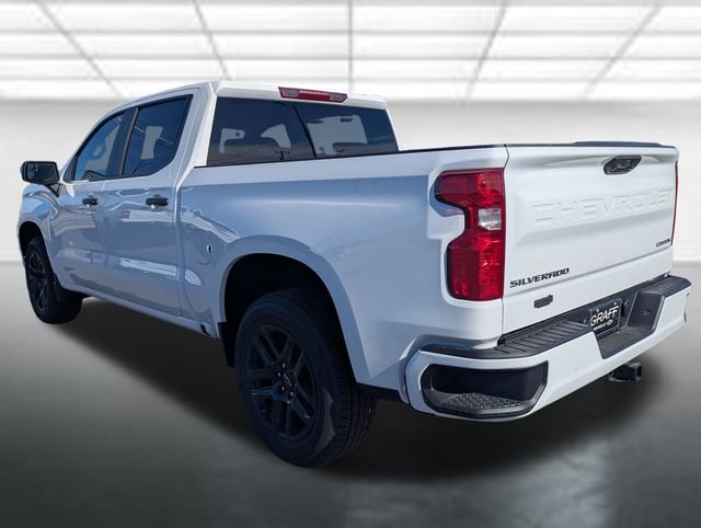 New 2026 Chevrolet Silverado 1500 Custom RWD image 2