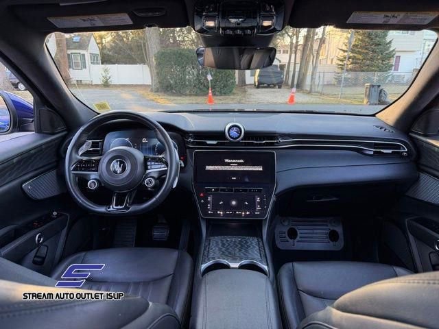 Used 2023 Maserati Grecale Modena image 23
