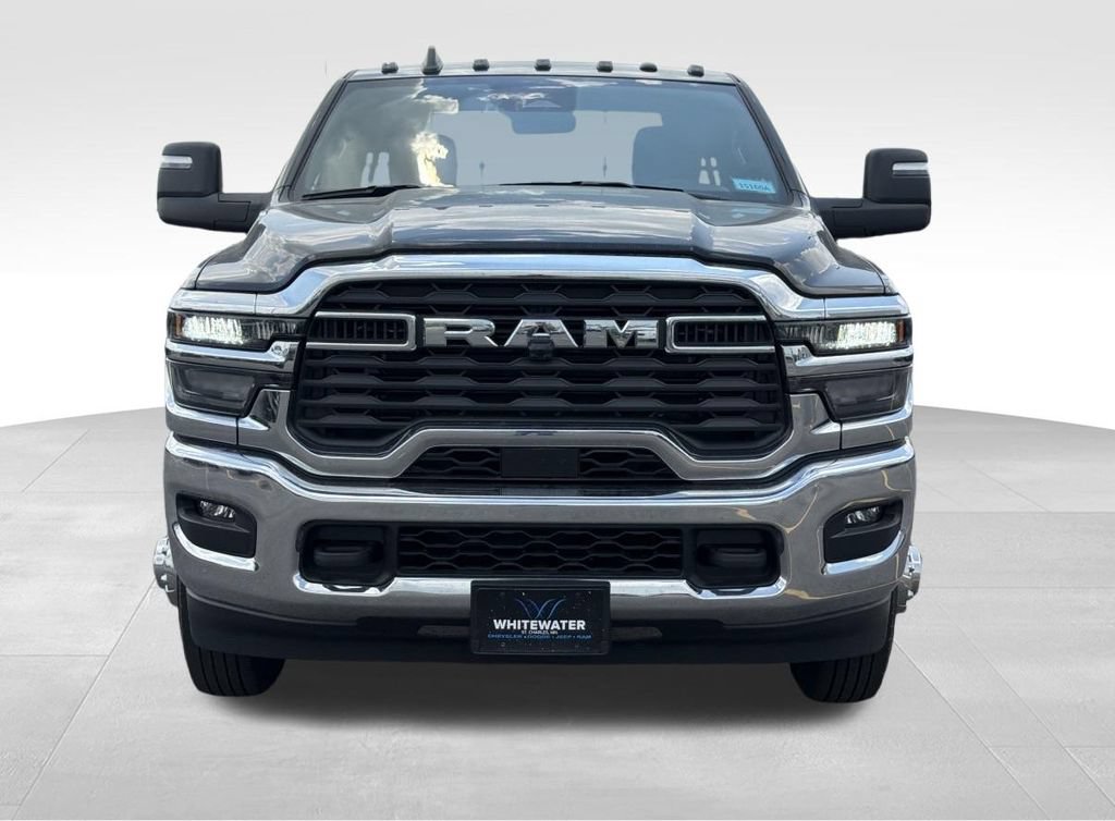 Used 2026 RAM 3500 Tradesman w/ Chrome Appearance Group AWD/4WD image 22