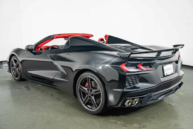 Used 2025 Chevrolet Corvette Stingray Premium Conv w/ Z51 Performance Package RWD image 6