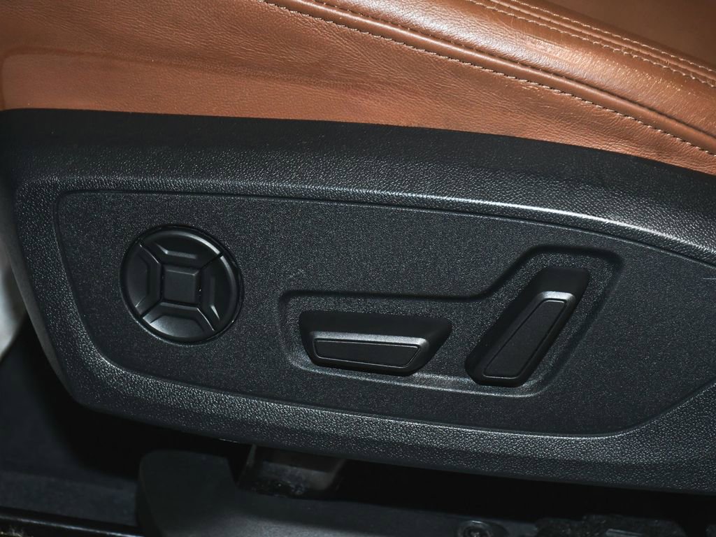 Used 2022 Audi Q3 2.0T Premium w/ Convenience Package image 39