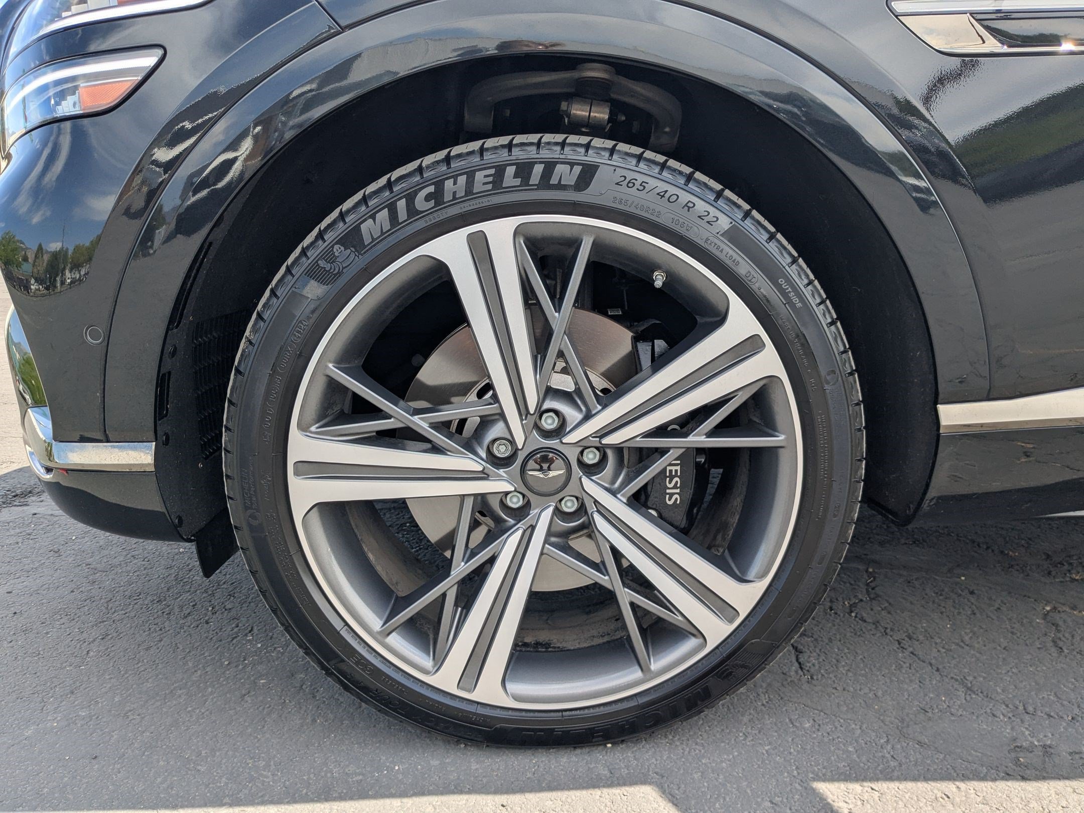 Used 2025 Genesis GV80 3.5T e-SC AWD/4WD image 40