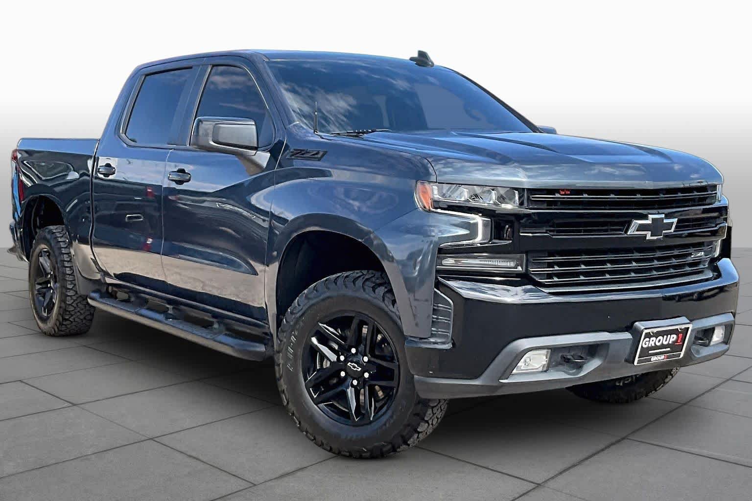 Used 2021 Chevrolet Silverado 1500 LT Trail Boss w/ Convenience Package II AWD/4WD image 3