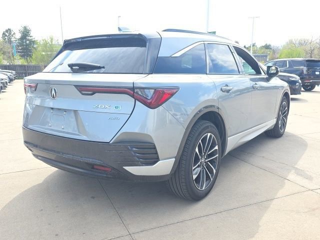 Used 2024 Acura ZDX A-Spec image 5