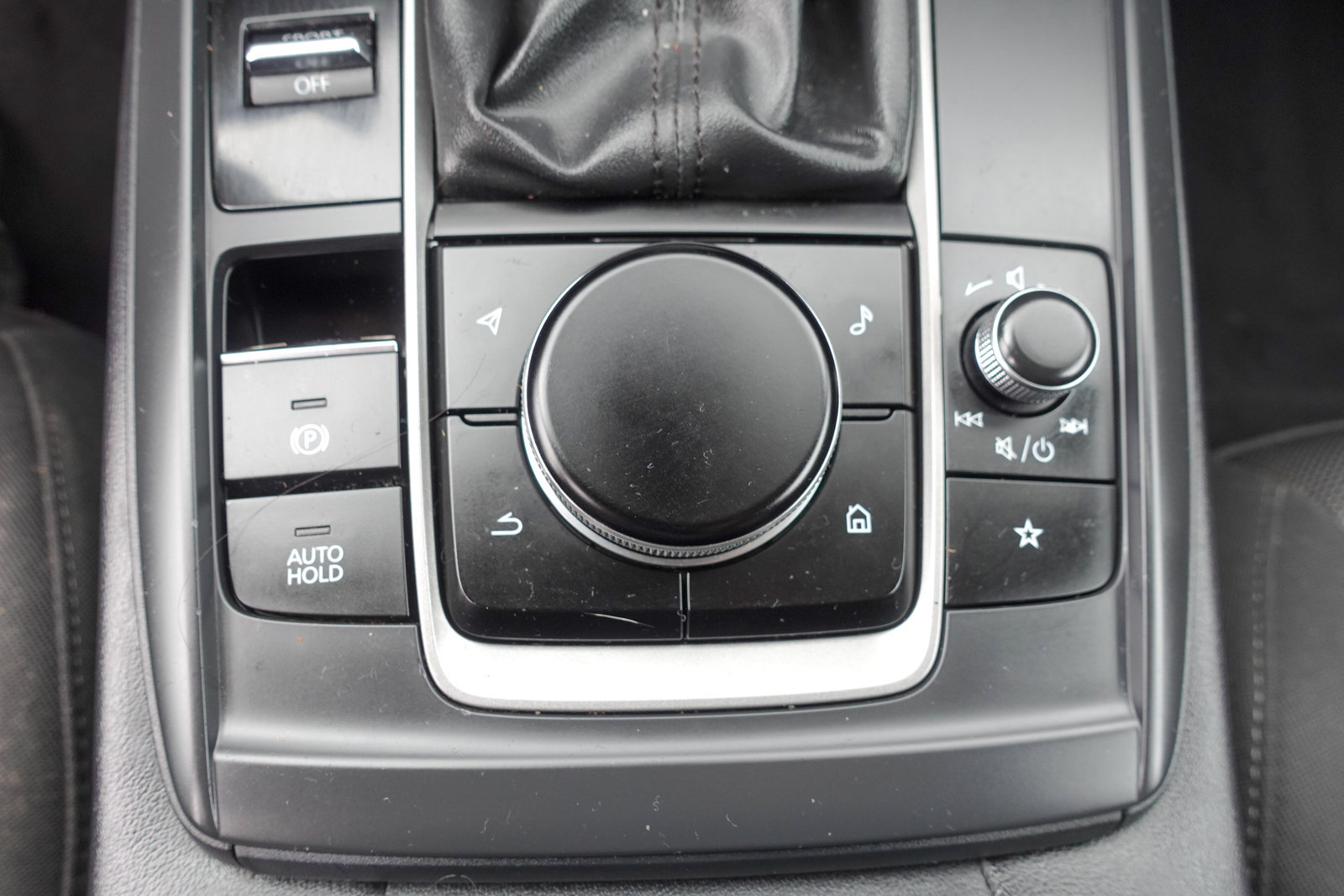 Certified 2023 MAZDA CX-30 AWD 2.5 S image 25