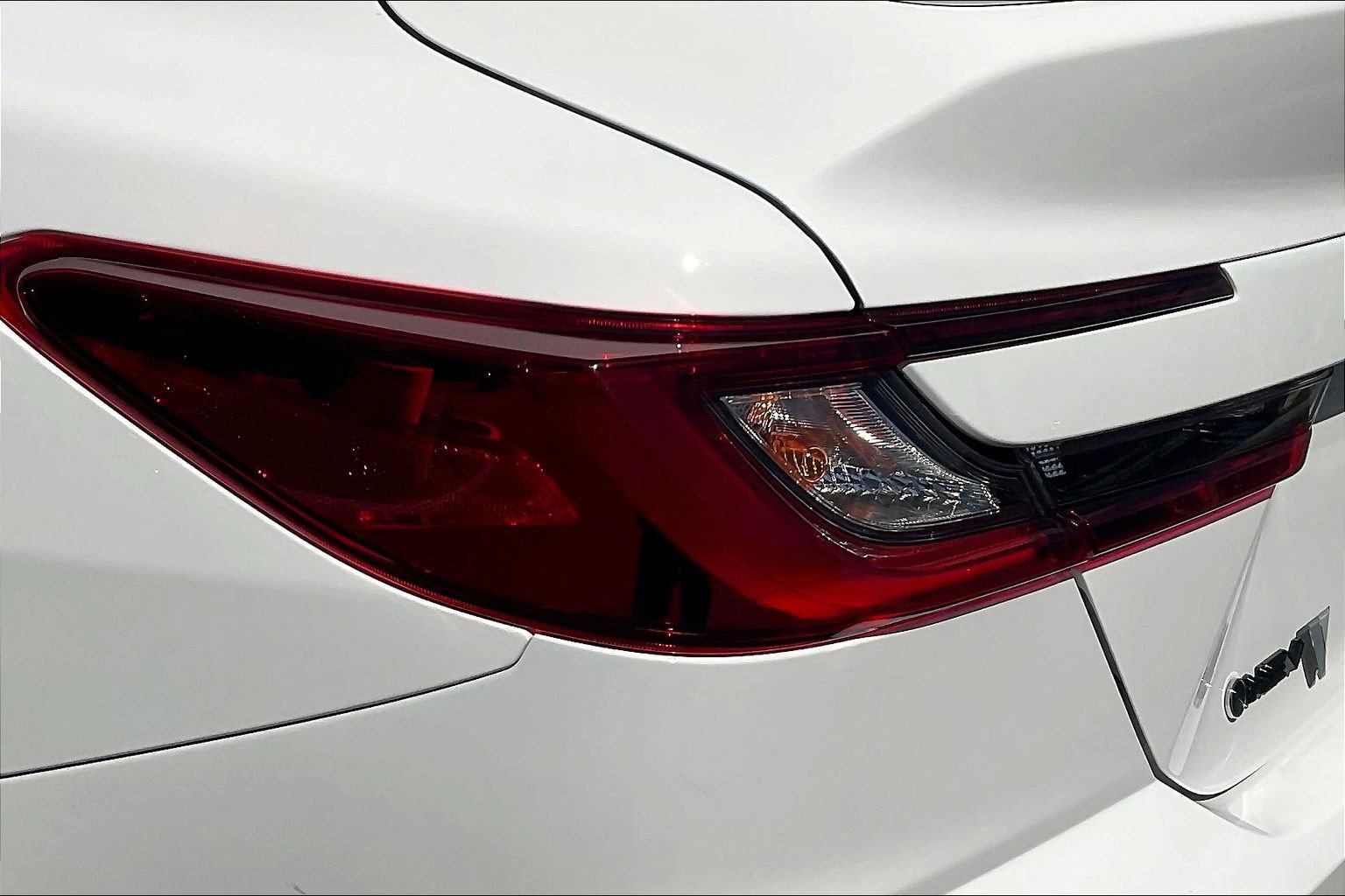 Used 2025 Toyota Camry SE w/ Convenience Package FWD image 23
