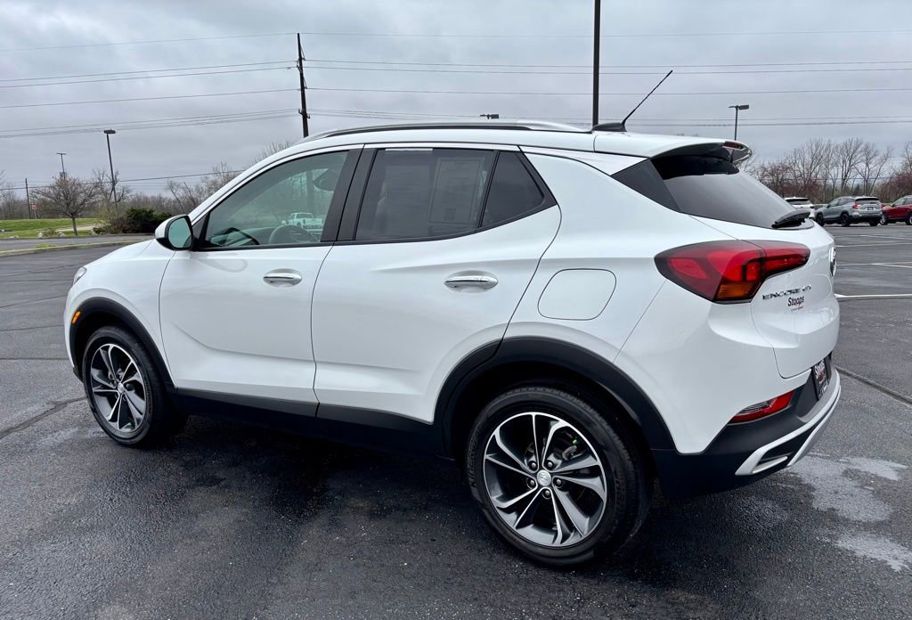 Used 2023 Buick Encore GX Select w/ Safety Package II image 5
