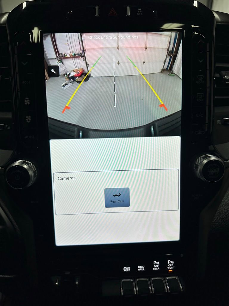 Used 2024 RAM 2500 Laramie image 32