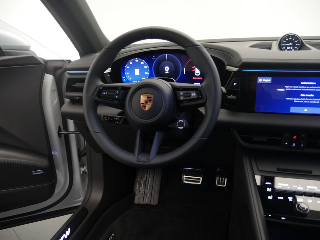 New 2026 Porsche Macan 4 Electric AWD/4WD image 34
