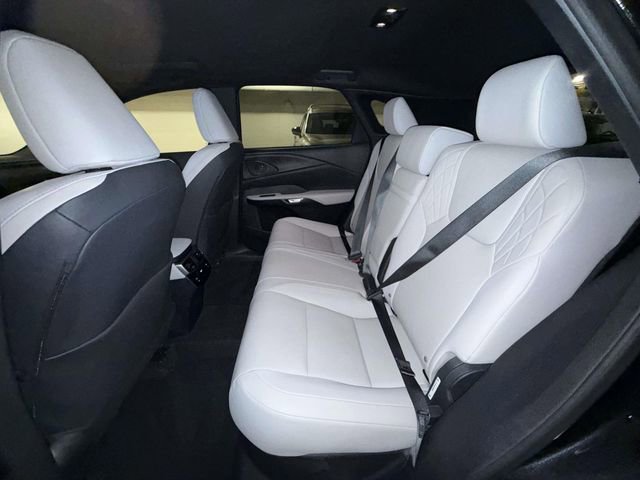 Used 2023 Lexus RX 350 Premium w/ Accessory Package AWD/4WD image 18
