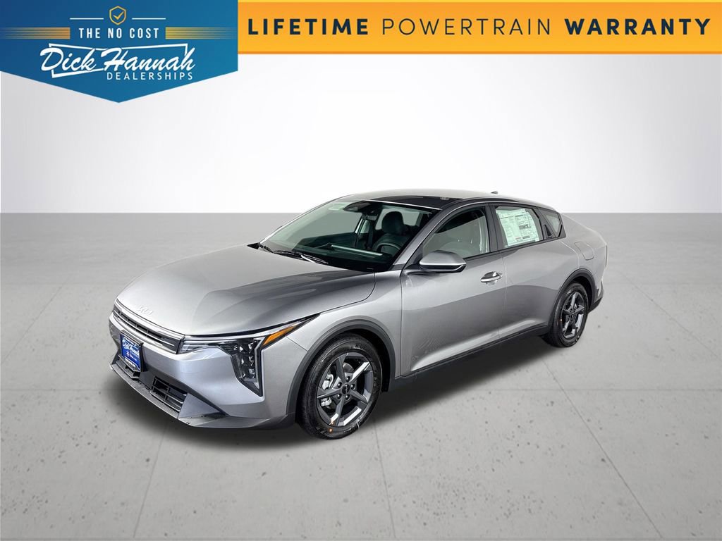 New 2025 Kia K4 LXS