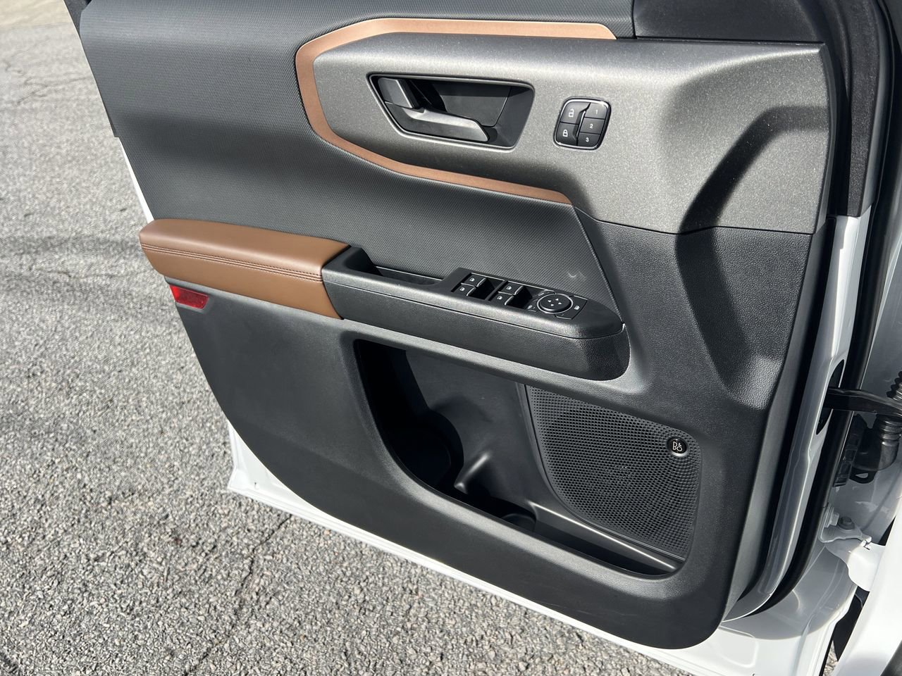 New 2025 Ford Bronco Sport Outer Banks w/ Outer Banks Tech Package+ image 16