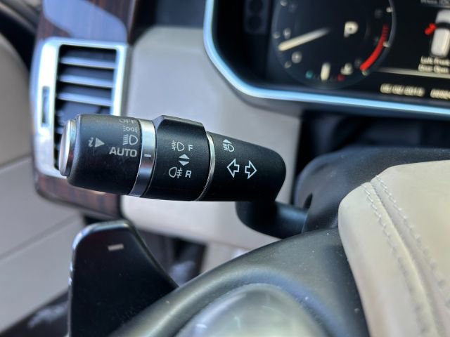 Used 2016 Land Rover Range Rover HSE image 21
