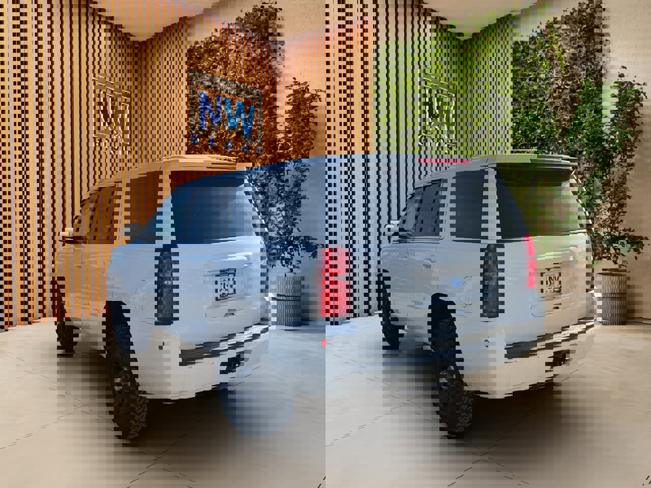 Used 2019 Chevrolet Tahoe 4WD image 29