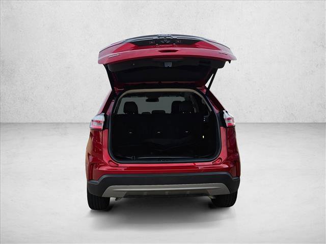 Used 2024 Ford Edge SEL w/ Convenience Package AWD/4WD image 6