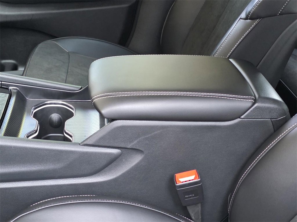 New 2025 Jeep Grand Cherokee L Altitude image 8