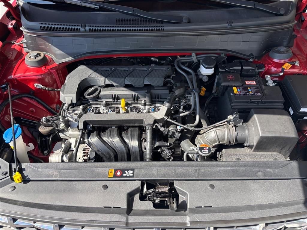 Used 2023 Hyundai Venue FWD image 29