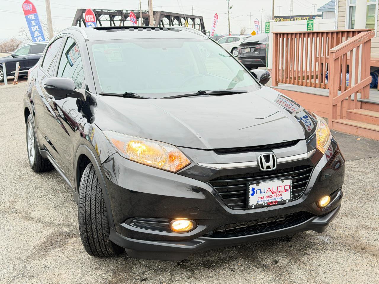 Used 2017 Honda HR-V EX-L image 92