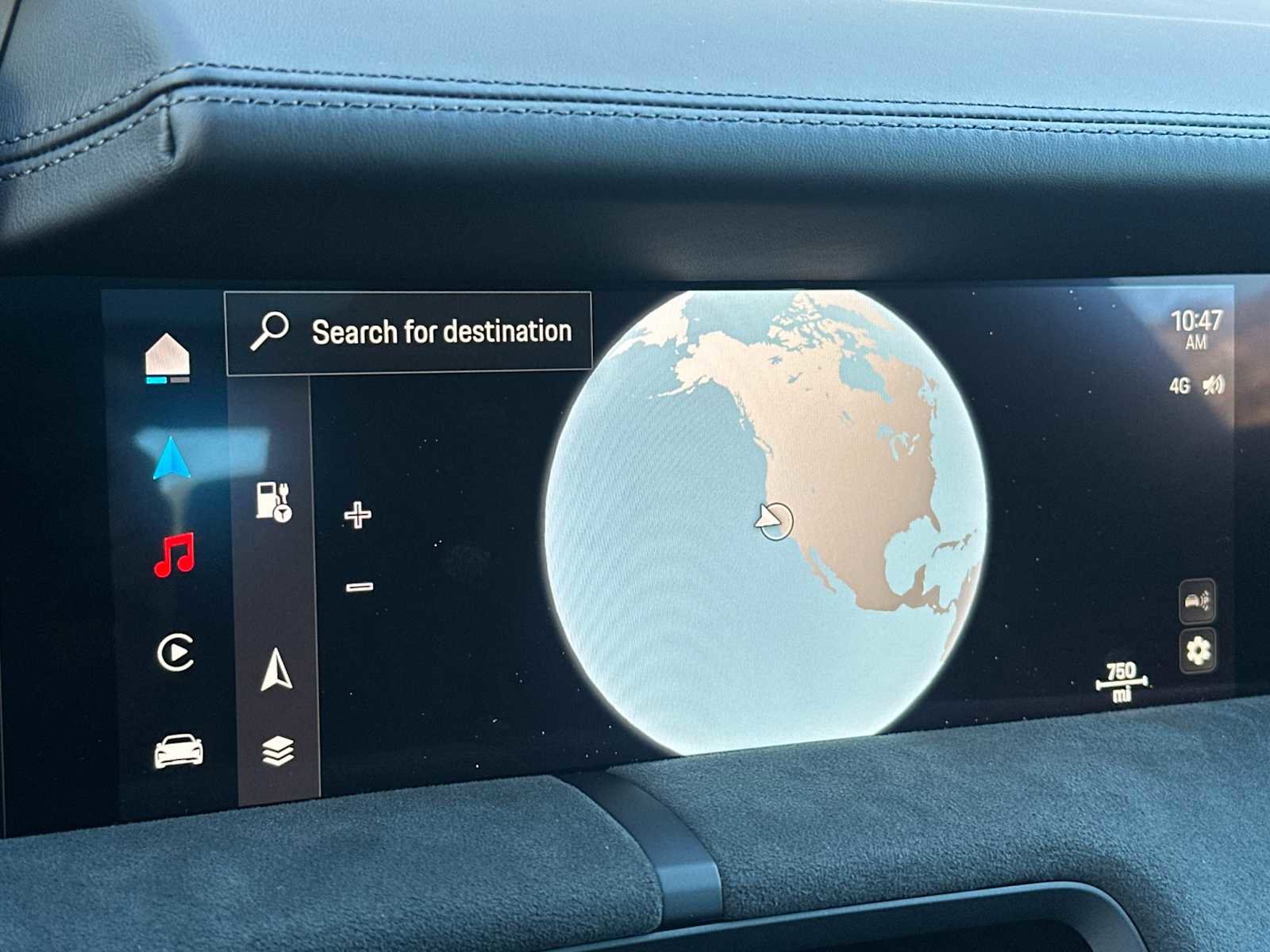 Certified 2025 Porsche Taycan GTS image 19