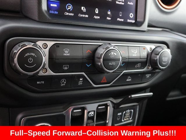 Used 2023 Jeep Gladiator Mojave w/ Trailer Tow Package AWD/4WD image 29