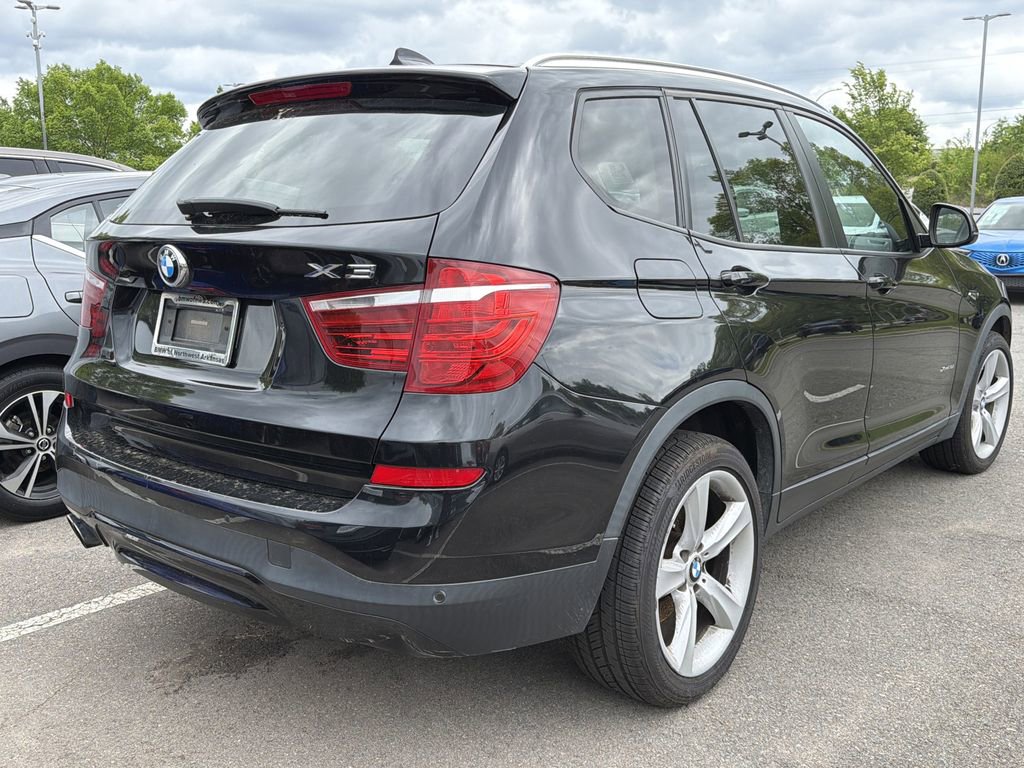 Used 2017 BMW X3 xDrive28i image 4