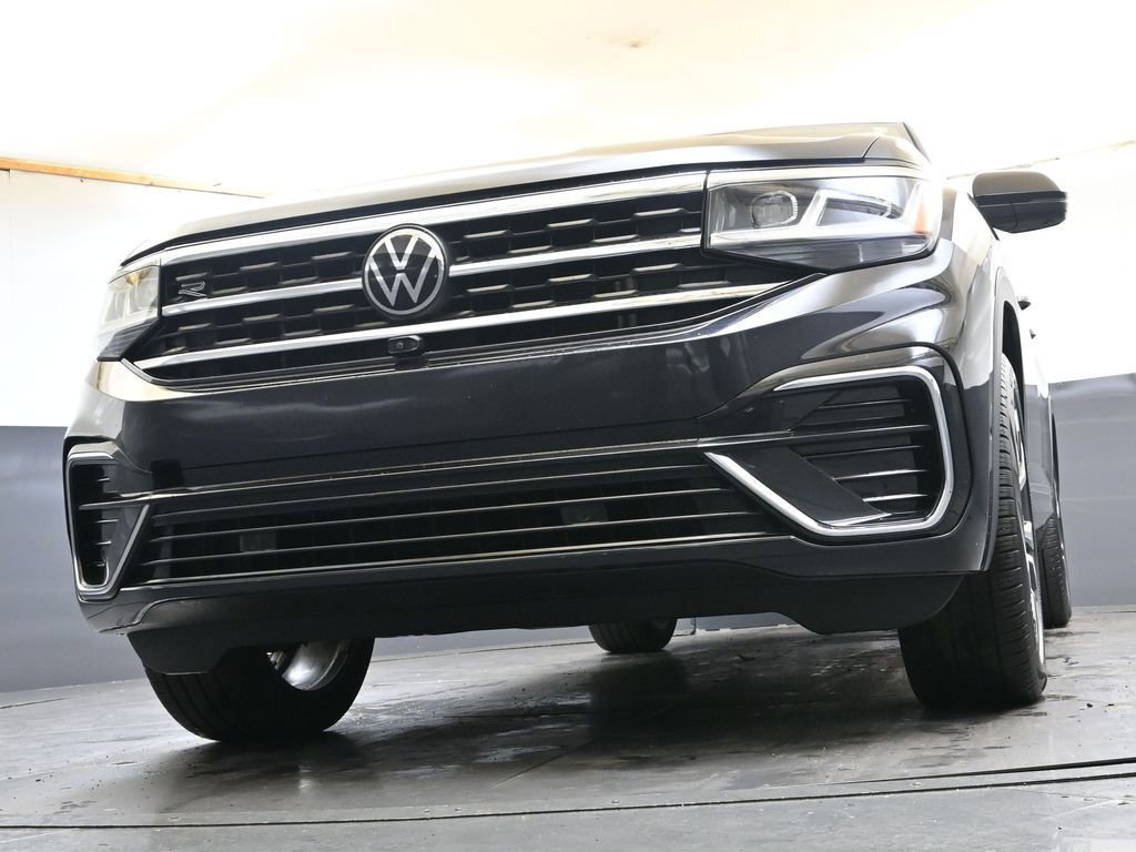 Used 2023 Volkswagen Atlas Cross Sport SEL Premium R-Line AWD/4WD image 29