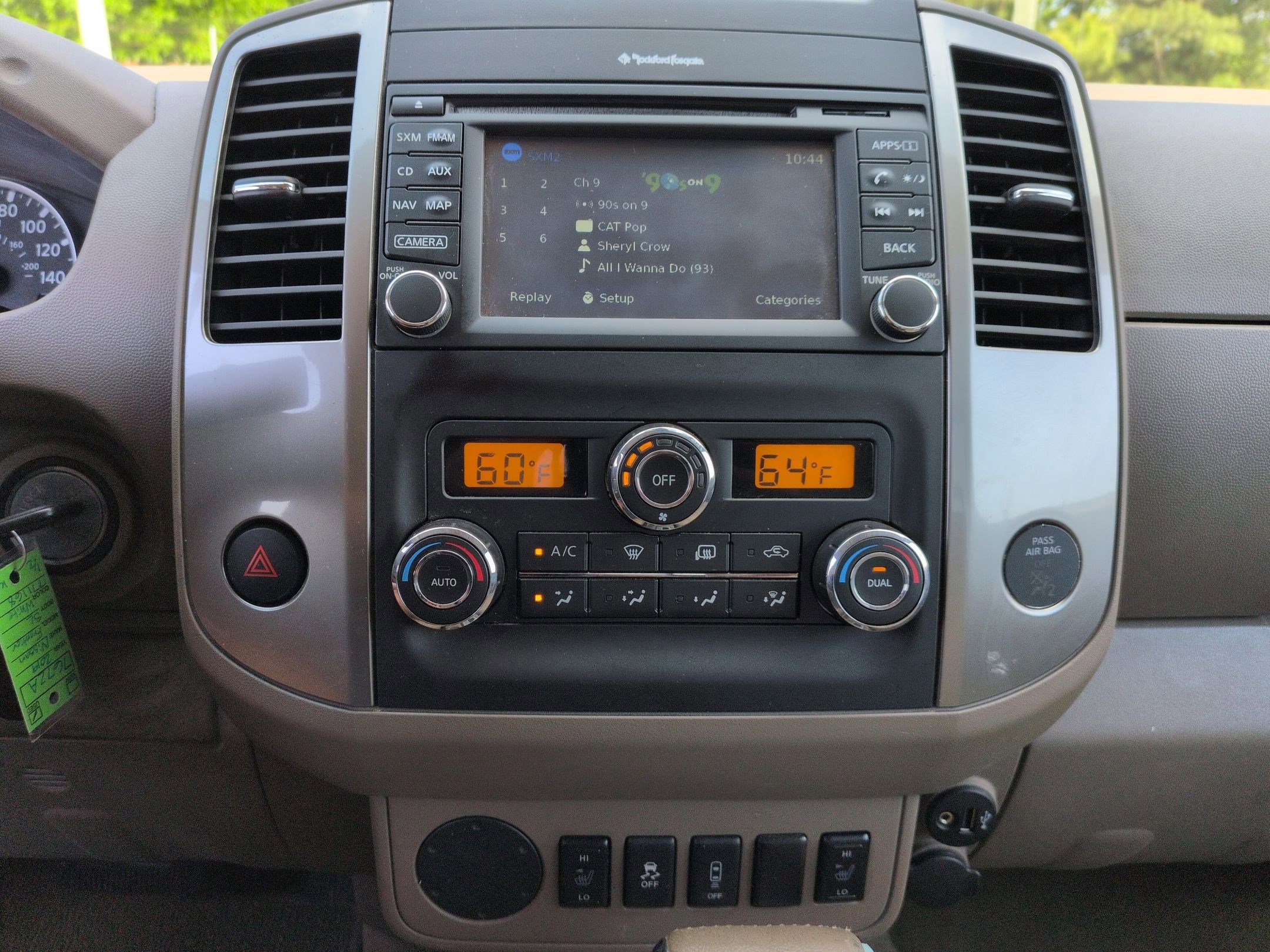 Used 2019 Nissan Frontier SL image 22