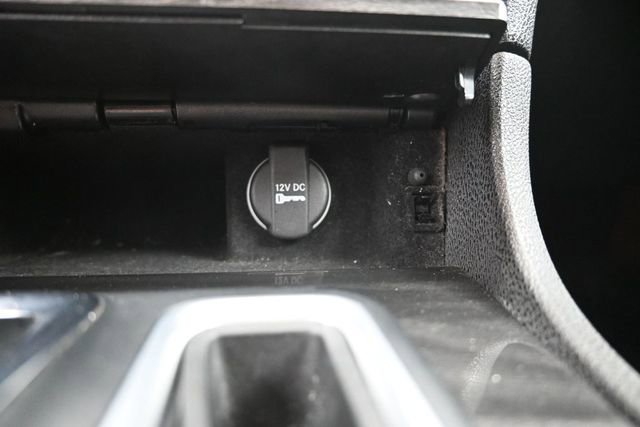 Used 2022 Chrysler 300 Touring RWD image 32
