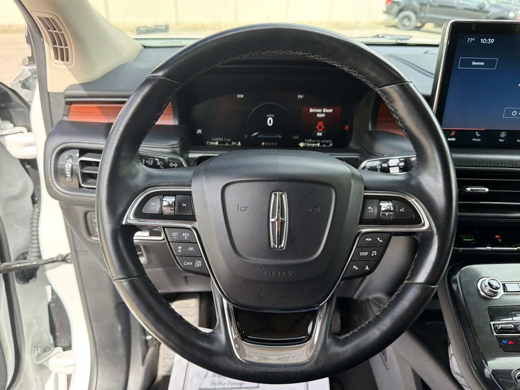 Used 2022 Lincoln Nautilus Reserve image 27