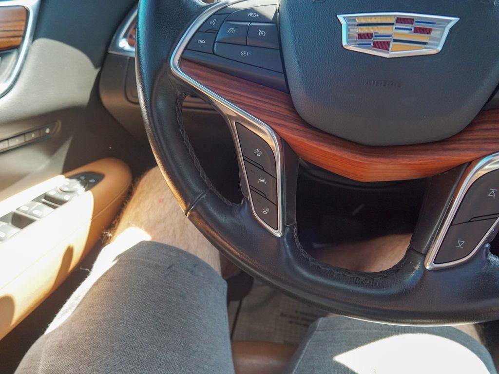 Used 2021 Cadillac XT5 Premium Luxury FWD image 23