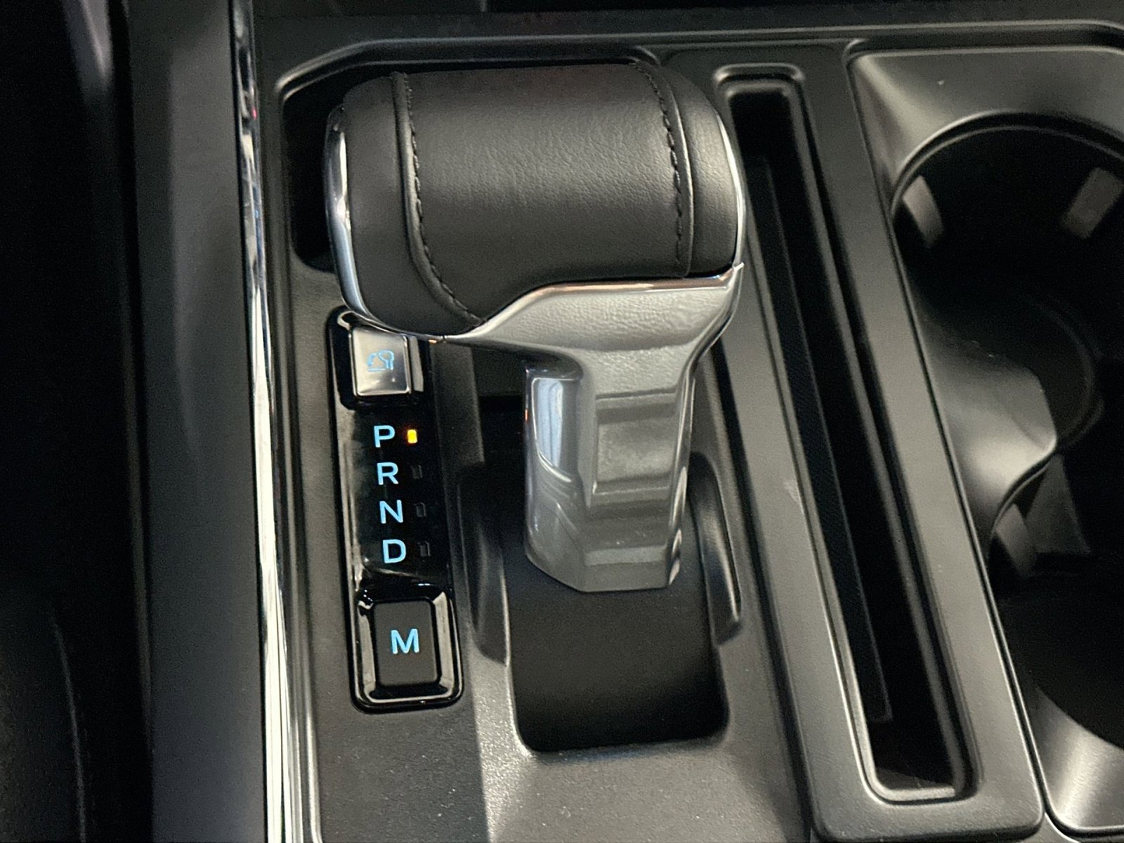 New 2025 Ford F150 Lariat w/ Equipment Group 501A Mid image 31