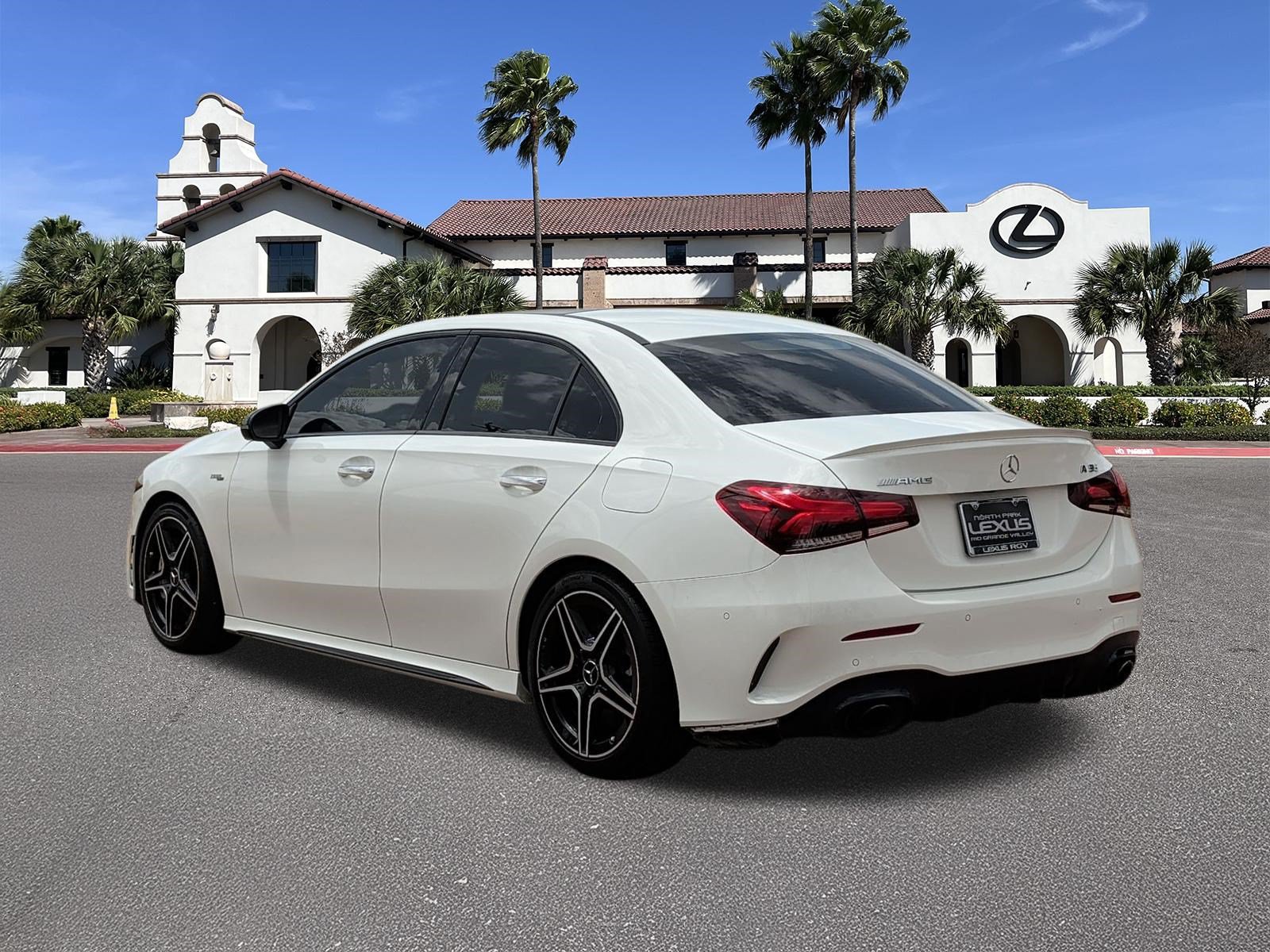 Used 2020 Mercedes-Benz A 35 AMG 4MATIC image 4