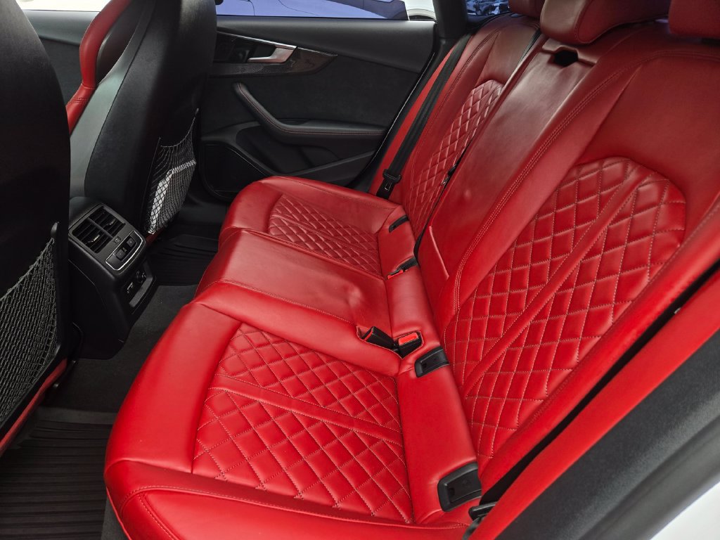 Used 2024 Audi S5 Premium Plus w/ Premium Plus Package AWD/4WD image 15