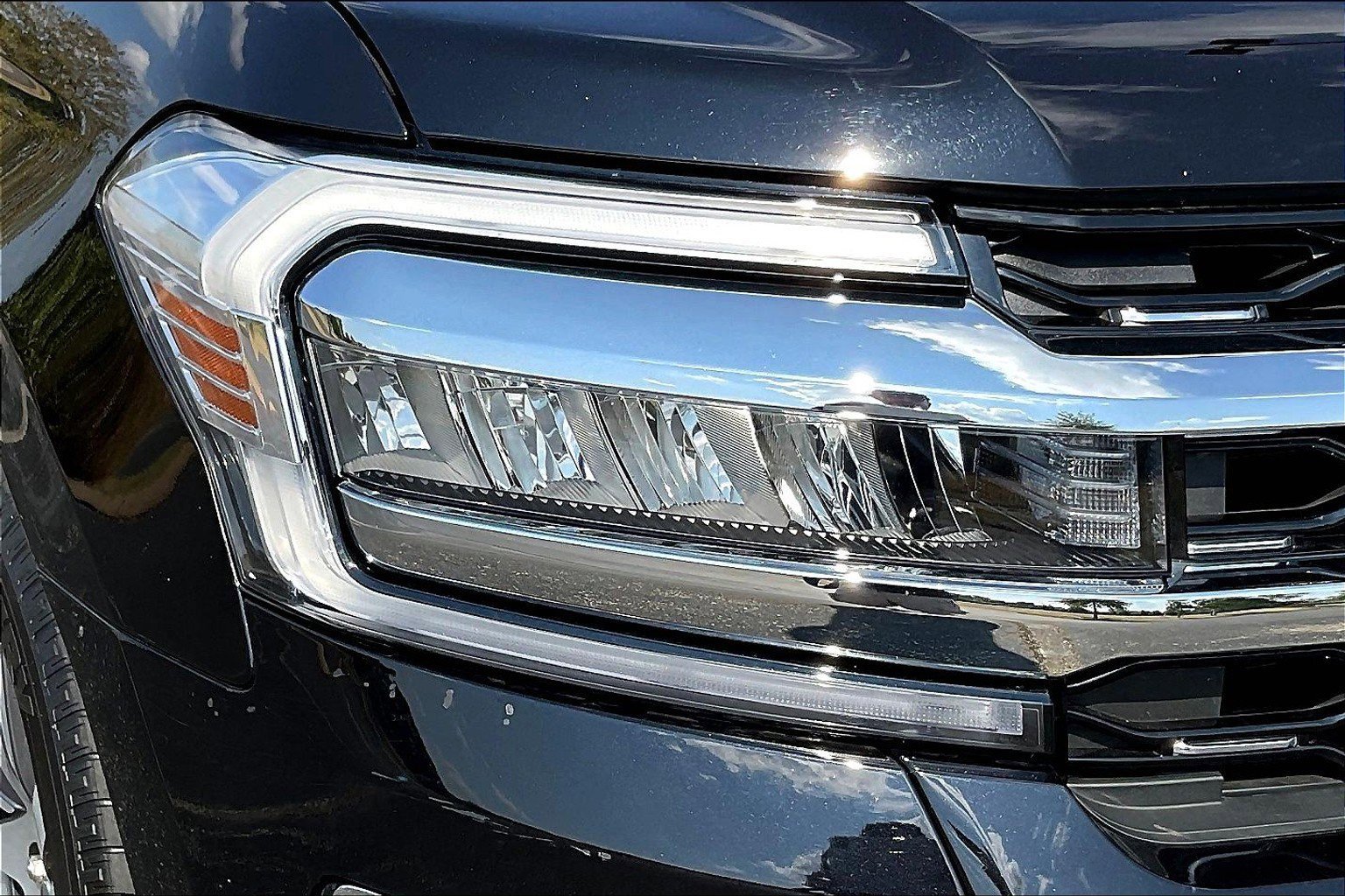 Used 2024 Ford Expedition Max Limited image 26